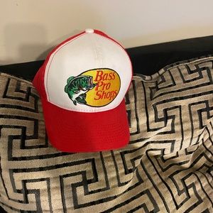 Trucker hat